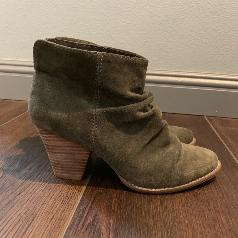 Splendid booties